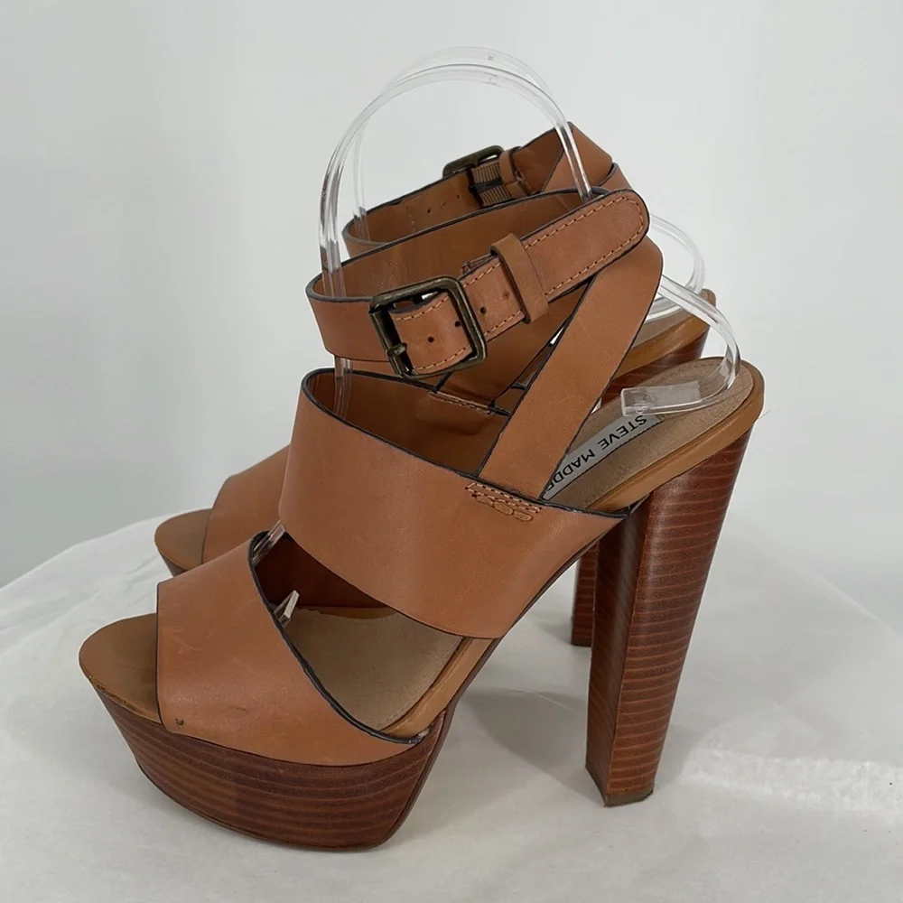 Steve Madden Dezzzy Tan Leather Platform High Heels size 9‎
